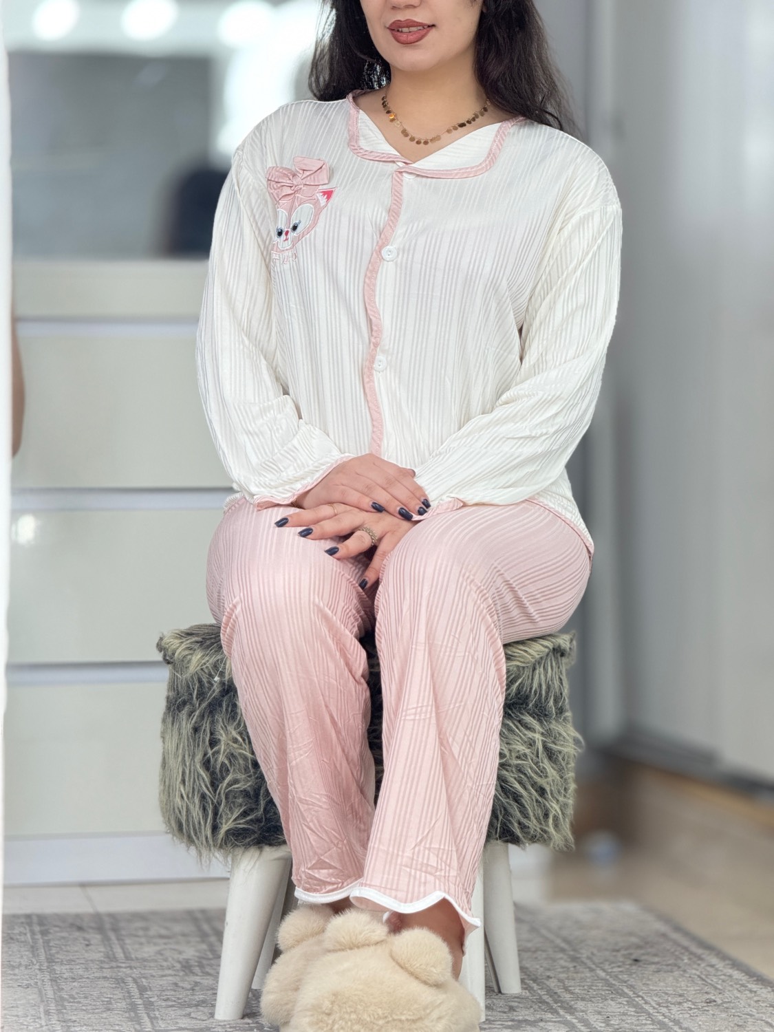 ست دکمه دار حریرکریشه صورتی کد 33563