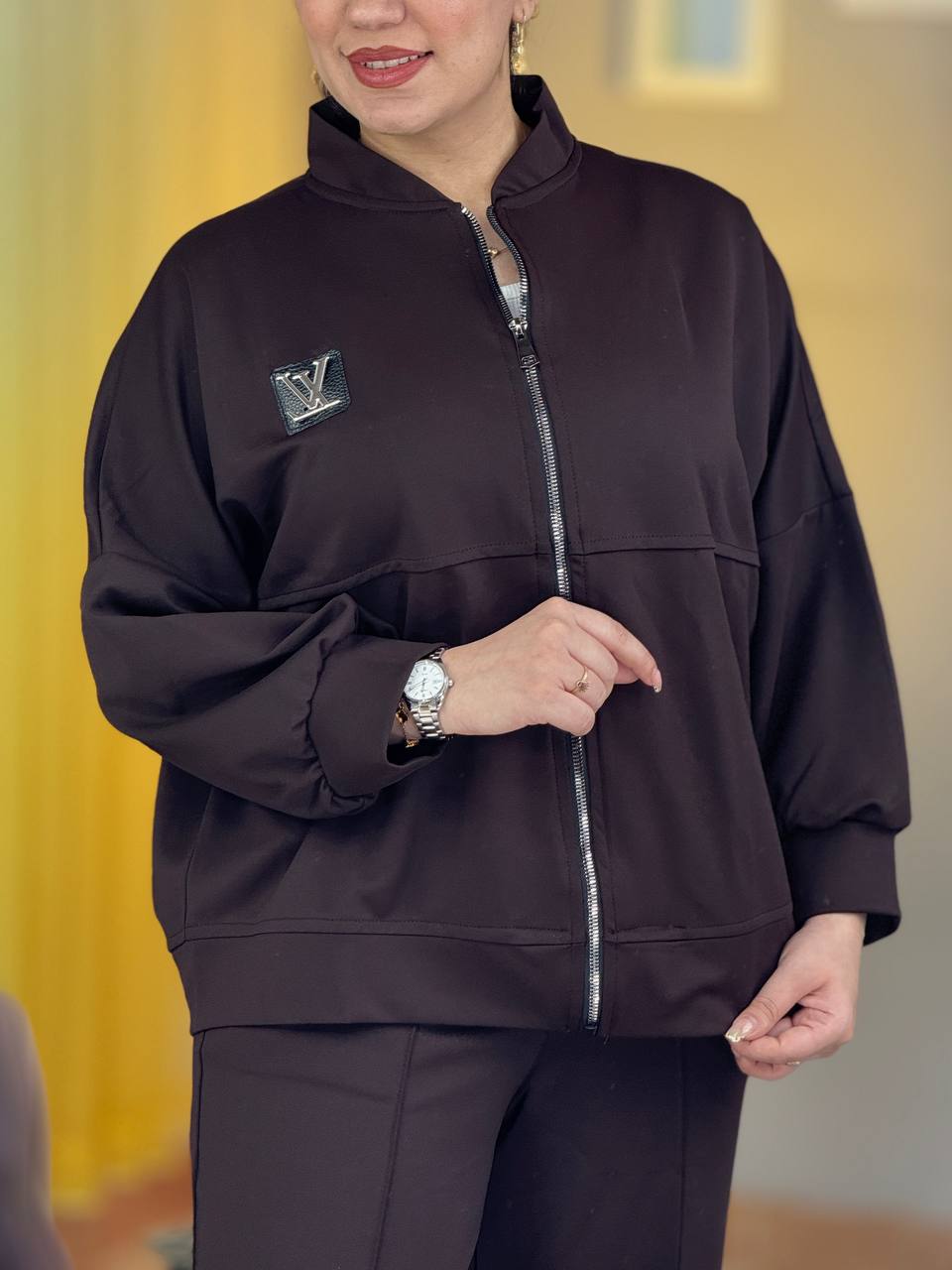 ست سوییشرت شلوار اویشو چرم ال وی کد 29491