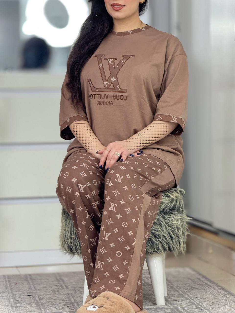 ست ال وی قهوه ای کد 6583